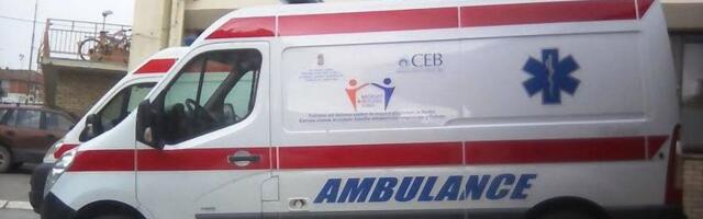 Žena udarila muža sekirom u glavu, zbog povreda suprug hitno iz Leskovca prebačen u UKC Niš