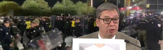 "PATRIOTSKI" Srpska policija tukla navijače zbog zastave "Nema predaje“!