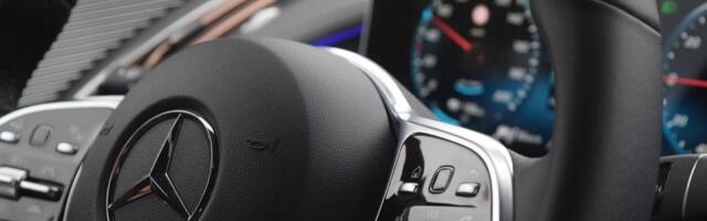 Državljanin Bosne i Hercegovine "mercedesom" divljao na putu Loznica - Šabac: Vozio 207 kilometara na sat