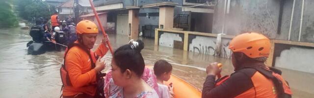 Najmanje 29 ljudi poginulo u klizištima i bujičnim poplavama u Indoneziji