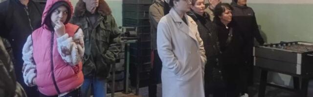 Deca tri meseca bez prevoza: Meštani digli glas protiv opštine