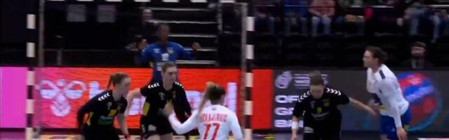 Srbiji preti katastrofa, a golmanka Crne Gore čini čuda!