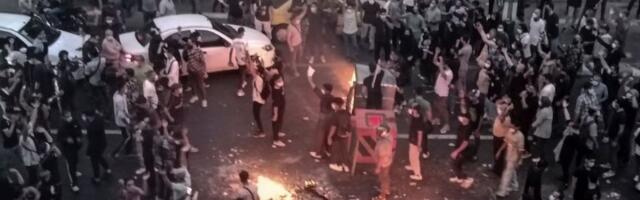 Veliki protest u Iranu: Narod uzvikuje "Smrt diktaturu", ima mrtvih (FOTO, VIDEO)