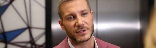 SKINUO SE Saša Kovačević na Tajlandu i pokazao isklesano telo: Vrele fotke iz kade ZAPALILE mreže - žene u transu (FOTO, VIDEO)