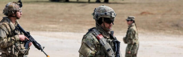 Хегсет дозволио војницима да уносе лично оружје у војне базе