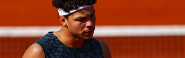 Шелтон освојио Минхен, убедљива победа у финалу против Коболија