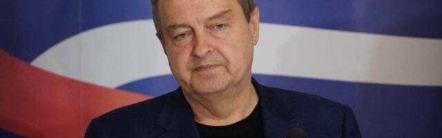 Lazović: Po Beogradu gore lokali i dešavaju se mafijaški obračuni a ministar Dačić ćuti