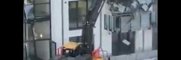 Zbog neisplaćenih zarada Balkanac u Nemačkoj demolirao zgradu na kojoj je radio