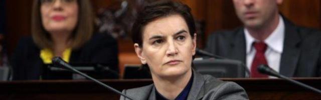 Brnabić: “Od subote uvodimo kovid-propusnice”