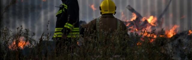 Četvoro povređenih u požaru u Nišu