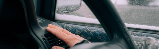 Da li je potrebno zimi da zagrejete motor pre vožnje? Jedna navika može da uništi vaš auto, evo šta treba da radite