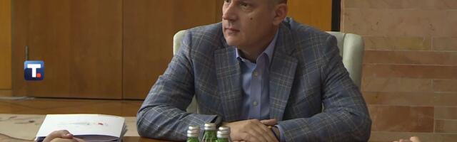 Lončar uručio ugovore o radu još jednoj grupi od 11 zdravstvenih radnika iz dijaspore