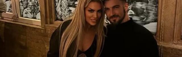 "Sudbina nas spojila posle 18 godina!" Ava Karabatić tvrdila da je trudna, sad prvi put pokazala zgodnog dečka