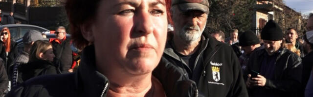 Блокадери огрезли у насиљу: Браловићева објавила карикатуру на којој Кокановић убија Вучића