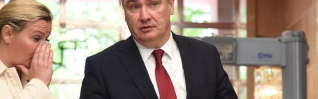 Milanović oduzeo Branimiru Glavašu odlikovanja