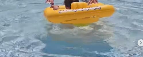 SANJA KUŽET POKAZALA TELO U BIKINIJU: Voditeljka posle tri porođaja izgleda kao bomba, nema ni gram sala (FOTO)