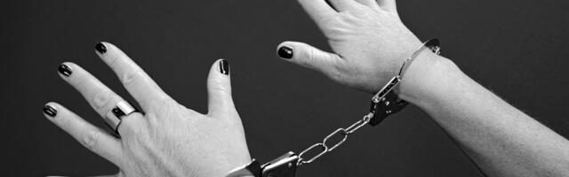 Uhapšena žena osumnjičena da je zapalila vrata crkve u Novom Sadu