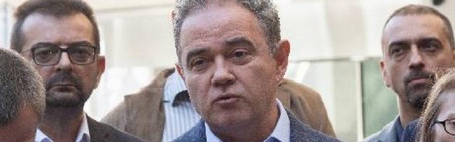 "Ako Zakon o vodama loše utiče na Vučićev rejting, neće ga potpisati"