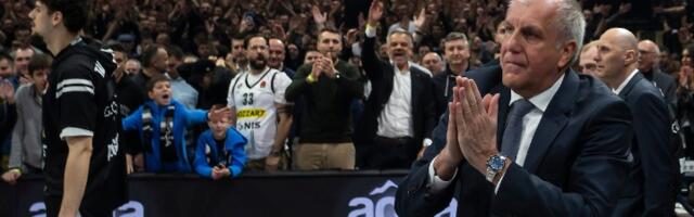 Krcata "Arena" podržala Žoca i skandirala Vučiću (VIDEO)