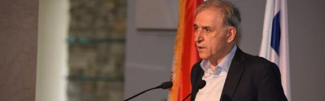 "Vučić misli da krizu može da reši silom, ali to nije moguće"