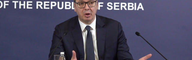 JESTE LI POLUDELI SVI? Vučić: U kojoj to zemlji na svetu ima da nekome ne daš da drži štand? Držaćemo ih na svakom mestu!