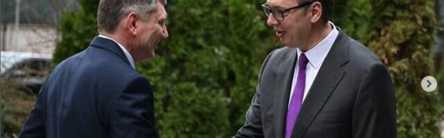 Vučić se sastao sa ruskim ministrom koji je u zvaničnoj poseti Srbiji