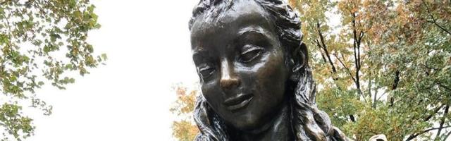Prelepe statue inspirisane bajkama i romanima za decu