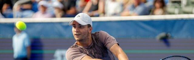 PAO NA STARTU! Kecmanović poražen posle preokreta