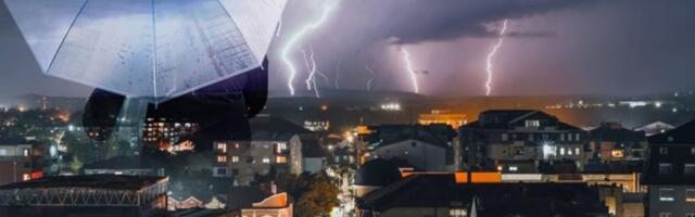 STIŽU STRAŠNI OBLACI IZ HRVATSKE?! Stravična oluja juri ka Srbiji, tu je i TAČNA SATNICA - evo kada počinje haos!