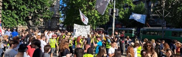 "Zakon je iznad svih": Studenti u blokadi pozivaju na akciju ispred Prvog osnovnog javnog tužilaštva