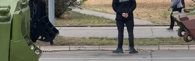 "Zašto privatno obezbeđenje obezbeđuje Vučićevu 'najveću paradu u istoriji Zapadnog Balkana'?"