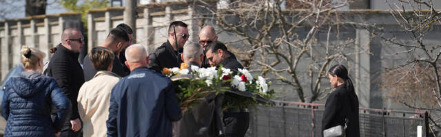 OVIM REČIMA SE PORODICA LAZIĆ OPRAŠTA OD VOLJENOG DRAGANA