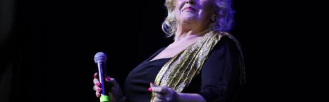 ESTRADA NA NOGAMA: Koncert Snežane Đurišić pretvoren u pravi spektakl - poznati Srbi u PRVIM REDOVIMA!