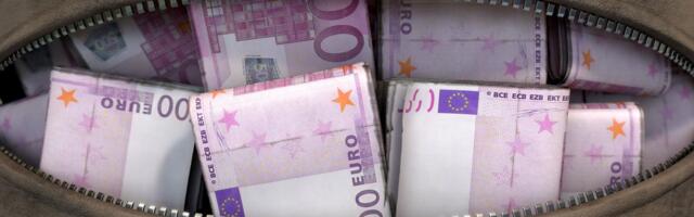 Ćerka (7) nakon svađe s majkom bacila kroz prozor TORBU PUNU PARA: Na ulici se našlo 80.000 evra, nastao HAOS!