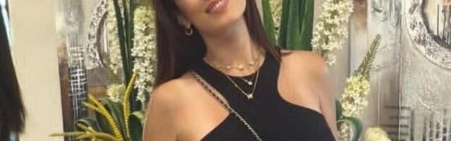 Skinula se Nina Radulović sve se ocrtava: Vrela voditljka zapalila sve, pogledajte ovaj prizor (FOTO)