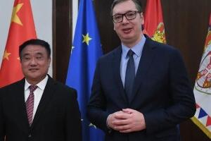 Вучић са кинеском компанијом CRIC о изградњи брзе пруге до Суботице