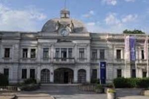 Радници "Застава оружја" одржали једночасовни штрајк упозорења, сутра у Скупштини