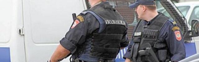 OBEĆAVAO DEVOJKAMA DA ĆE DA IM SKINE CRNU MAGIJU! Naterao ih na se*s, A ONDA IH UCENJIVAO PORNO SNIMCIMA