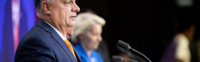 Орбан упозорава да би ЕУ могла да се сурва у правни и финансијски понор