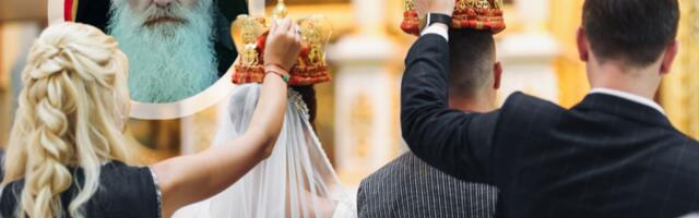 ZAŠTO NE KAŽEŠ KUMU DA MU SPAVAŠ SA ŽENOM: Potresno svedočanstvo igumanije Reškovca - otac Joil pod Ostrogom odbio da venča mladence zbog bluda