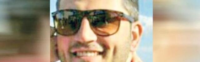 KAMERE SNIMILE SAČEKUŠU ZA VOĐU NAVIJAČA! Presreću mu automobil i "POČINJU DA GA REŠETAJU", rukama štito glavu!