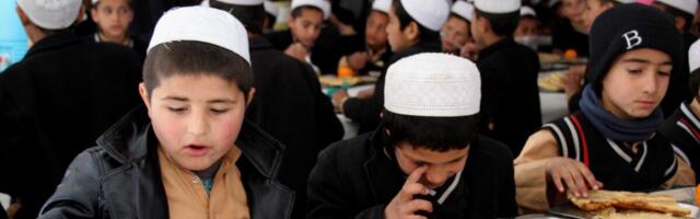 Talibani zatvaraju privatne domove za decu u Avganistanu