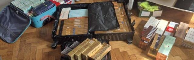 KINEZ U ZRENJANINU ŠVERCOVAO CIGARETE SA DALEKOG ISTOKA! Policija zaplenila preko 2.000 paklica! (FOTO)