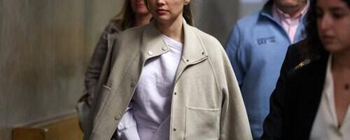 "Prisiljavao me na odnose utroje, a onda je legao ne mene i silovao me" Bolno svedočenje glumice pred sudom: "Pala sam u nesvest"