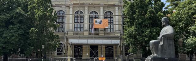 U toku SANACIJA FASADE Prve kragujevačke gimnazije: Evo kada će biti okončani radovi (VIDEO)