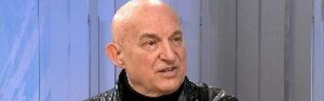 Новим албумом „Ха-ха-ха-ха“ Златко Манојловић даје коментар на пандемисјке године