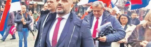 Тробојка се поново завијорила у Митровици