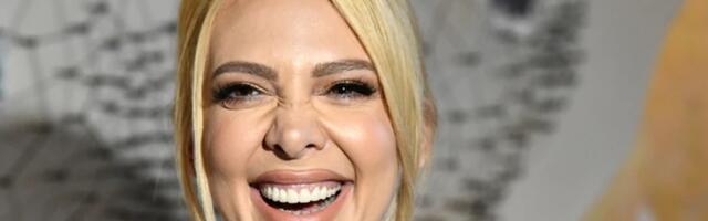 ONA JE JUČE POSTALA TETKA: Evo kako izgleda sestra sa kojom Milica Todorović NIJE PRIČALA PET GODINA! (Foto)