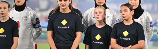 Pokazala je SOS signal za pomoć, a zatim je usledilo bekstvo kao iz filma: Pet Iranki u neverovatnoj akciji pobegle od režima!