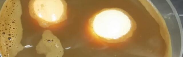 Kako da jaja ne popucaju u toku kuvanja: Trikovi iskusnih domaćica garantuju uspeh